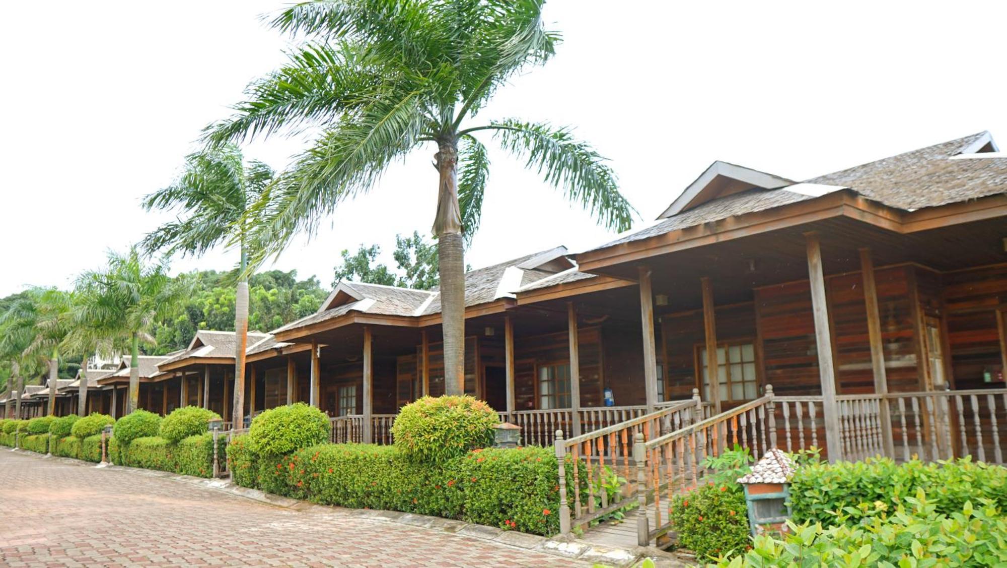 Ktm Resort Batam Sekupang Ngoại thất bức ảnh